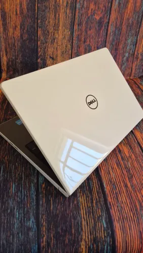 Notebook Dell Inspiron 5558 i5 12GB 256GB Branco Top