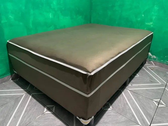 Cama de casal de mola ensacada