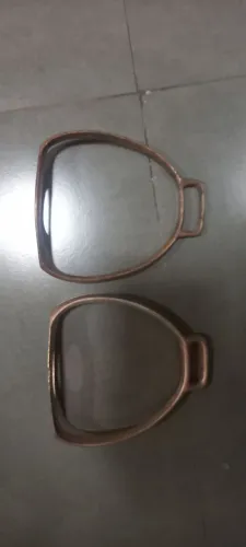Estribo antigo em metal par
