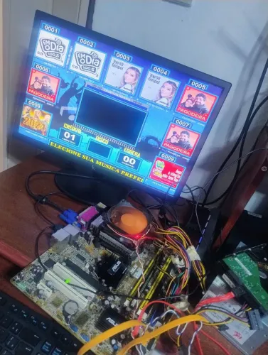 Manutenção em máquina de música