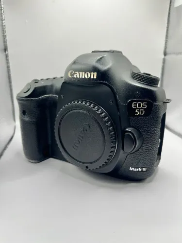 Canon 5D Mark III