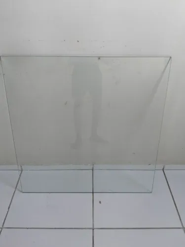 Vidro temperado de mesa quadricular 1x1