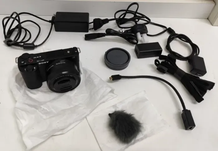 Kit Podcast Atem Mini + Camera Sony + Acessorios