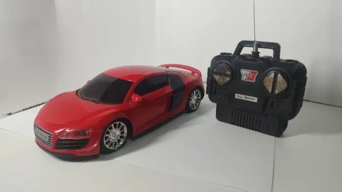 Carrinho controle remoto audi r8