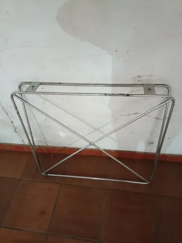 Pe para montar uma mesa em metal