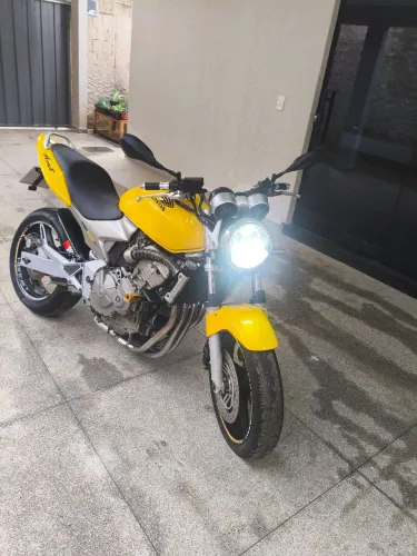 Hornet Carburada 2006