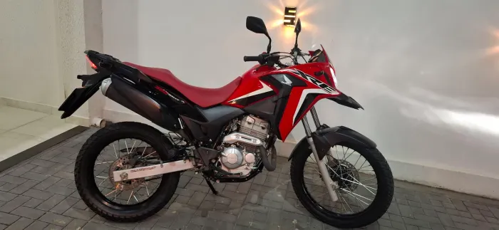 Vende-se xre rally 300cc ano 2023