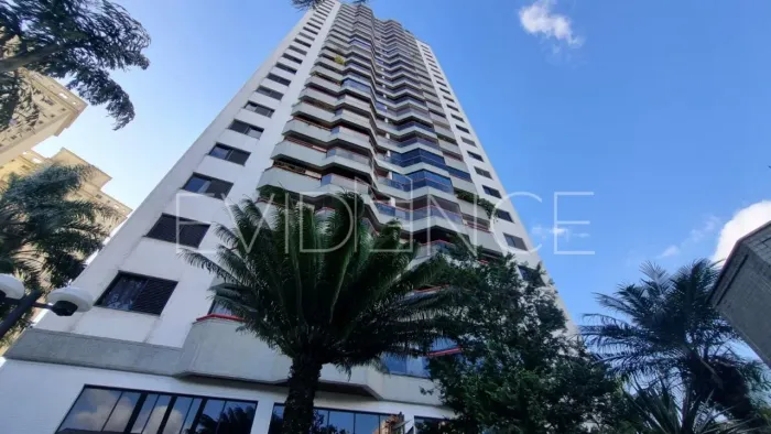Apartamento à venda no Tatuapé 4 dormitórios e 4 vagas