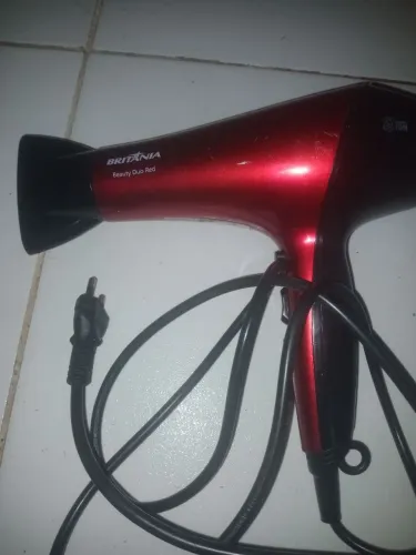 Secador de cabelo britania