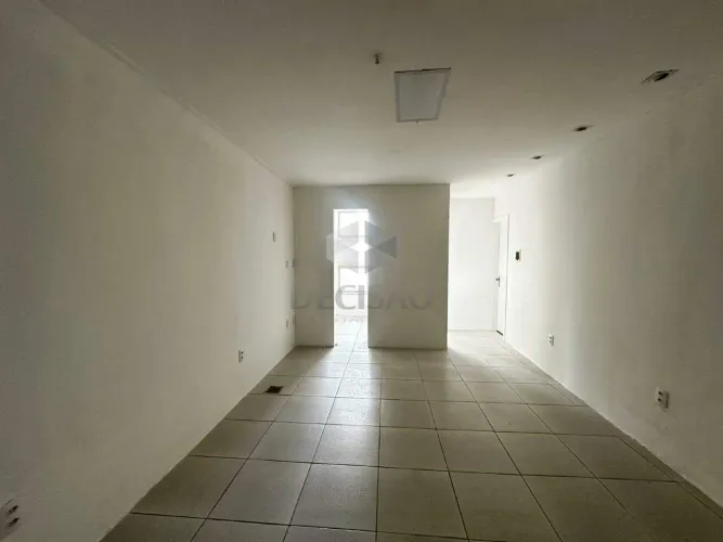 Sala Comercial para Alugar em Savassi (BH) | 30m² | 1 Banheiro | Portaria 24h