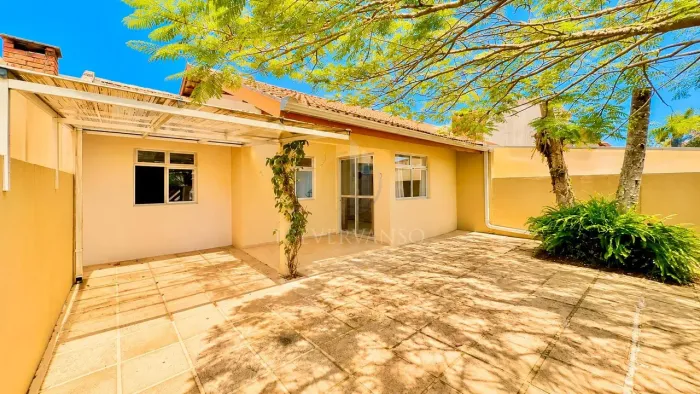 Casa à Venda em Guaratuba: 3 Dorms, 156m², R$640 mil