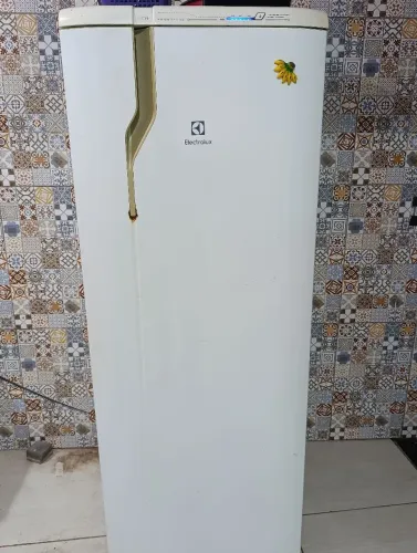 Geladeira usada
