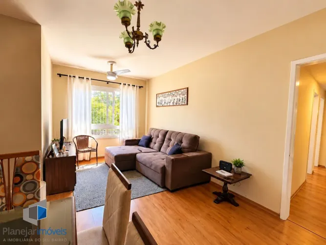 Apartamento de 2 dormitórios à venda no Menino Deus, Porto Alegre 65,38 m² por R$ 450.000