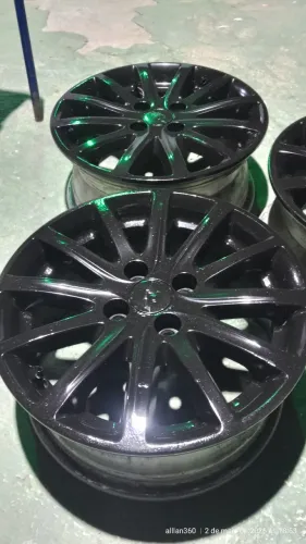 Aro 15 4x100.. * tenho somente 3 aros
