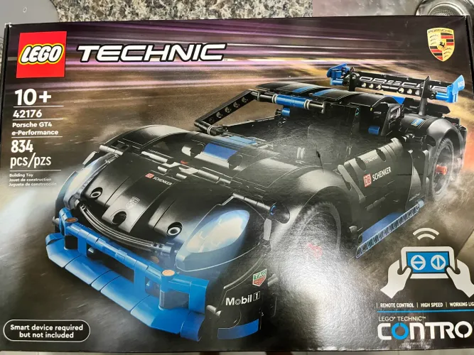 Lego Technic Porsche GT4 e-Performance Original