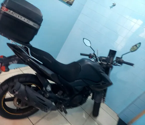VENDO MOTO FAZER 2010/2011 Valor $ 9200,00 "ACEITO CONTRA OFERTA "