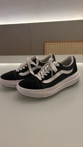 tênis vans over old skool