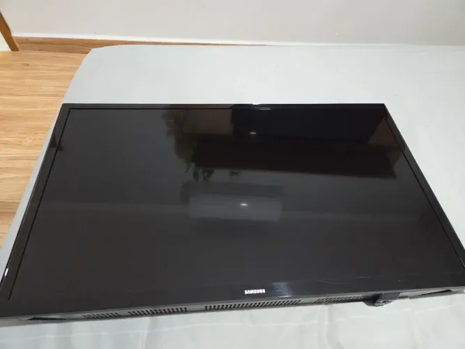 TV 32 Polegadas Samsung Smart (Básica)
