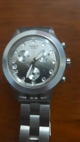 Relógio Swatch alumínio top