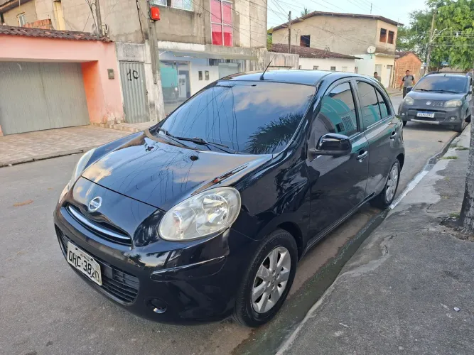 Nissan March SV 1.6 16V Flex Fuel 2012