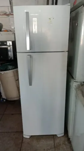 Geladeira Frost Free Electrolux Branca - Últimas Unidades, Corra!