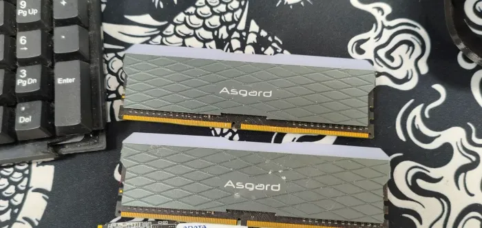 KIT MEMÓRIA RAM ASGARD 16GB - 2 PENTES DE 8GB 3200MHZ