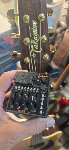 Pré-amplificador Takamine CT4B-II