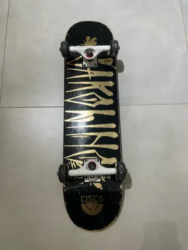 Skate Profissional Maple Montado
