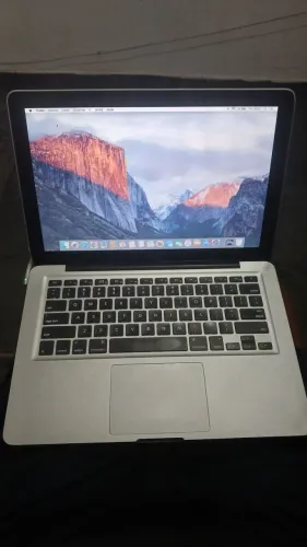 Macbook Apple 