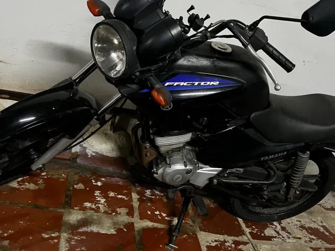 Vendo factor YBR 125 ED 2015