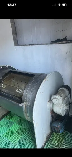 Máquina de lavar roupa industrial