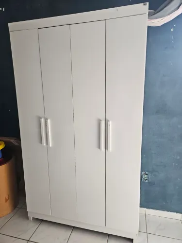 Guarda roupa infantil 
