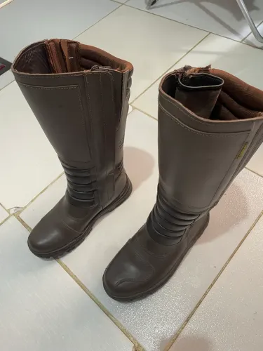 Bota cano longo 