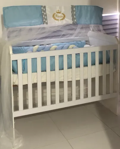 Berço para vender com colchão e kit berço!
