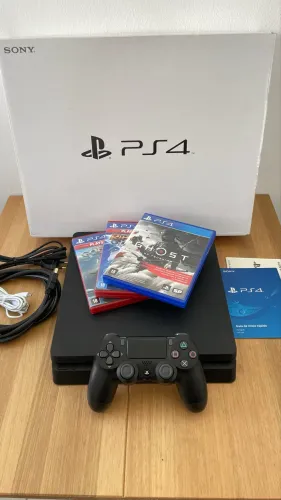 PlayStation 4 slim 1TB