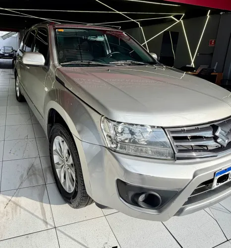 Suzuki Grand Vitara 2.0 16V 4x2/4x4 5P Aut. 2016
