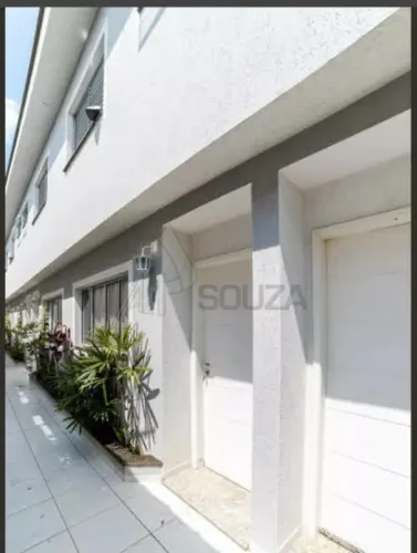 Casa em Condomínio Fechado a Venda, no Jaçanã, 65m², 2 suítes, repleta de armários, vaga