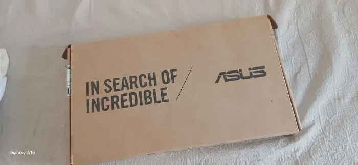 Notebook Asus novinho 
