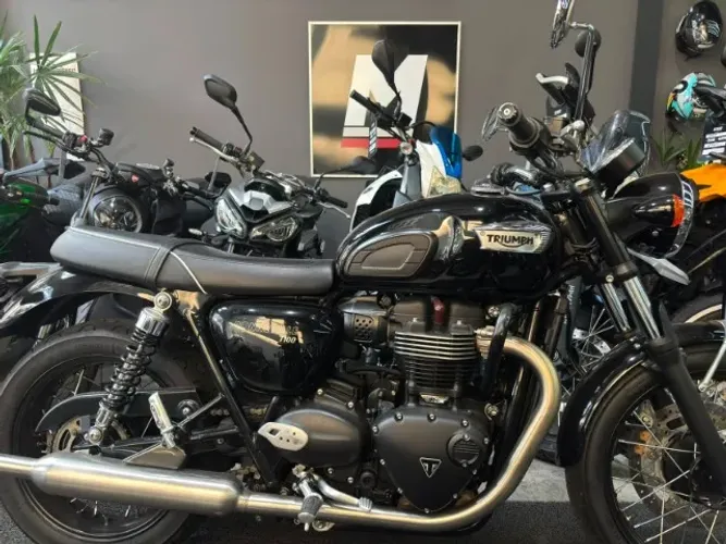 TRIUMPH BONNEVILLE T100 2022 15.000km - Segundo dono - Baixa km - Revisada