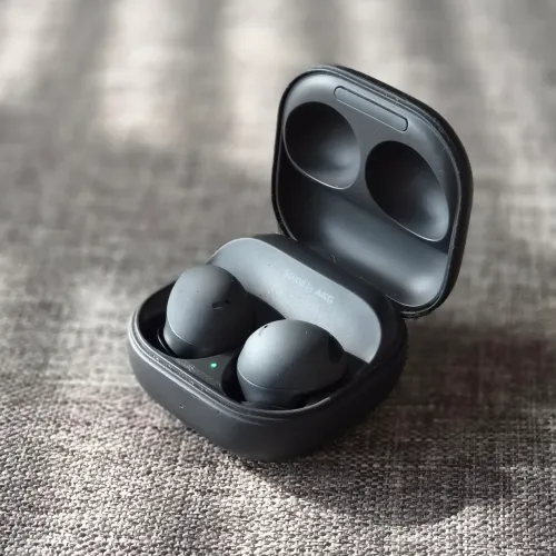 Fone Buds 2 Pro
