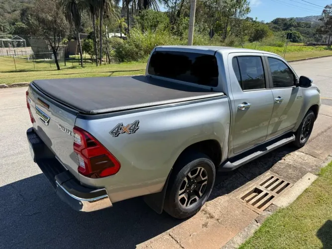 Toyota Hilux CD 4X4 2.8 Diesel Mec. 2024