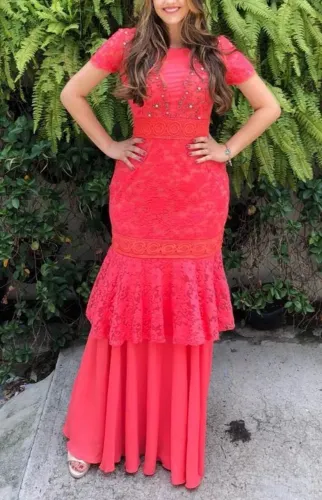 Vestido Coral Tamanho P Fascínius