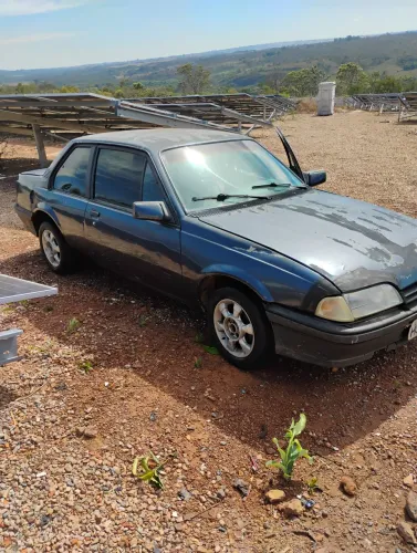 Chevrolet Monza GLS/ Hi-tech 2.0 EFI 2P E 4P 1994