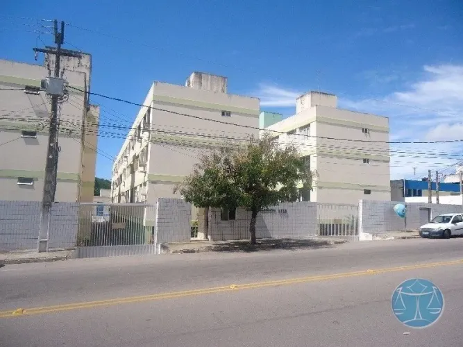 APARTAMENTO COM 2 QUARTOS - MORRO BRANCO