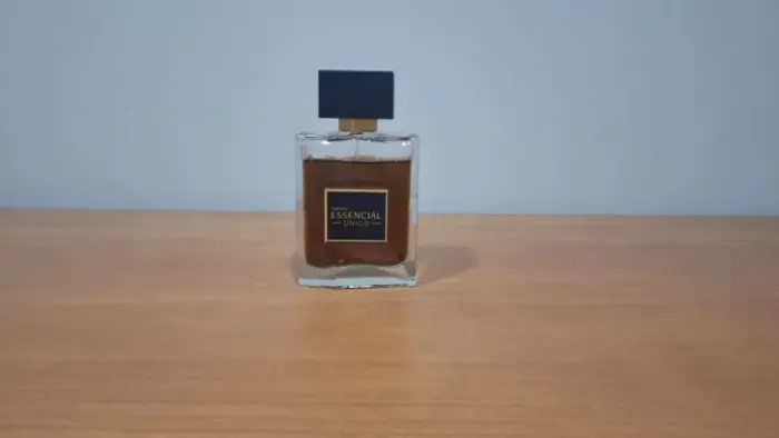 Perfume essencial único.