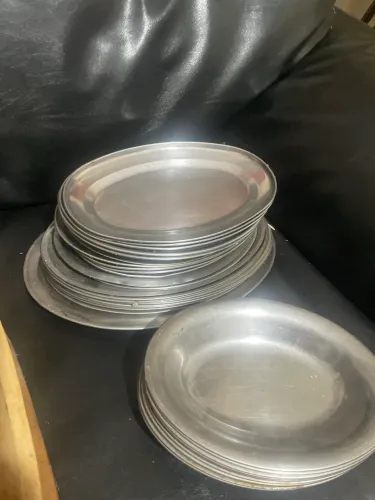 Travessa de inox-42 pçs-$350,00