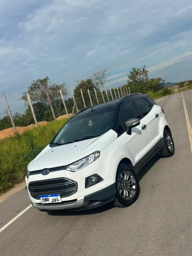 Ford Ecosport Freestyle 1.6 16V Flex 5P 2014