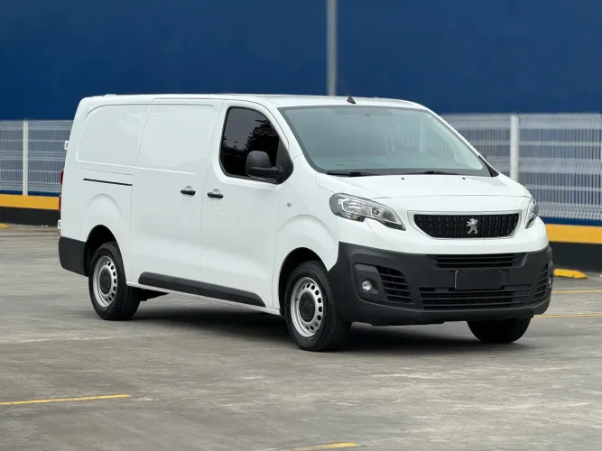 Peugeot Expert Cargo 1.5 Turbo Diesel 2023