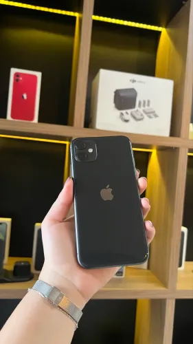 iPhone 11 64GB 100%