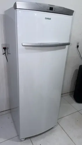 Freezer consul Frostfree 289 litros
